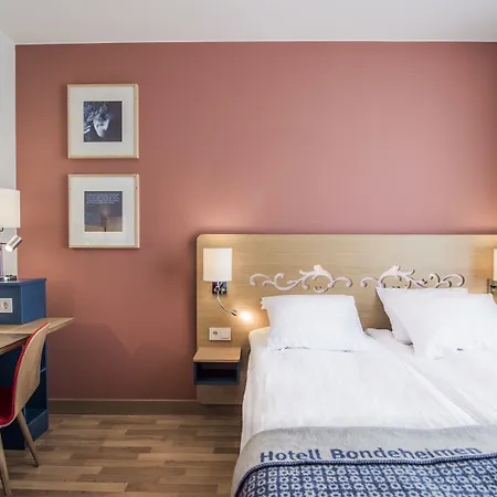 Hotell Bondeheimen 3*
